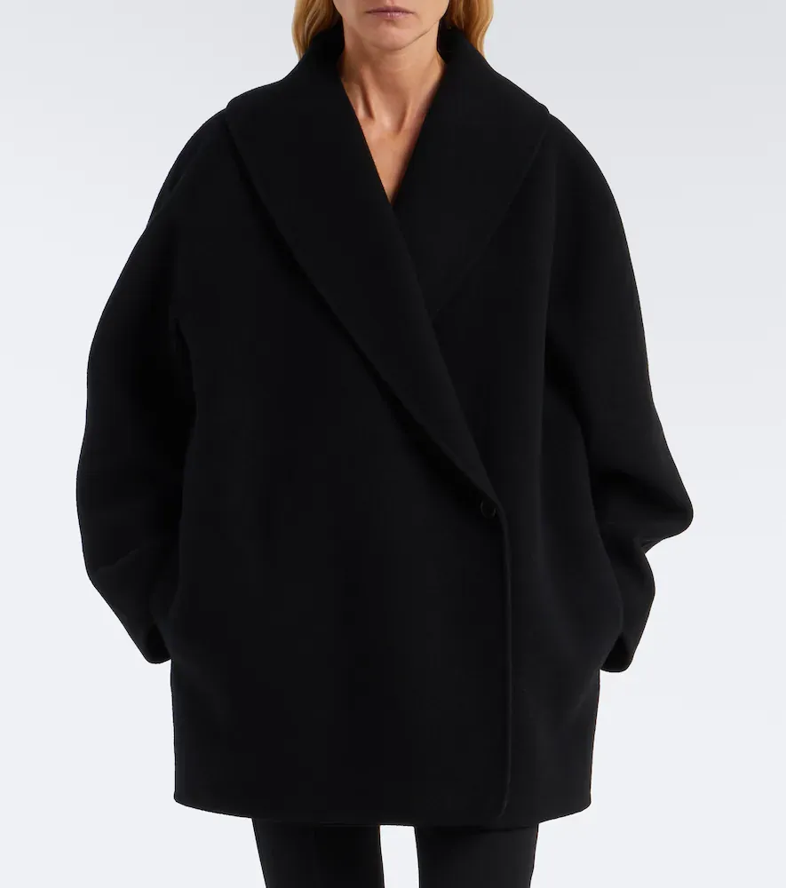 The Row Kuma cashmere coat | Thumbnail 3 The Row Kuma cashmere coat | Thumbnail 3