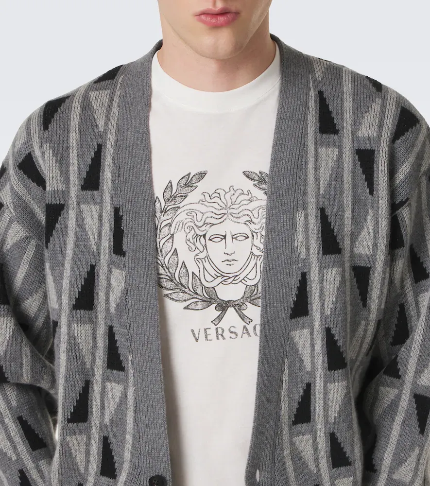 Versace Medusa printed cotton jersey T-shirt | Thumbnail 2 Versace Medusa printed cotton jersey T-shirt | Thumbnail 2