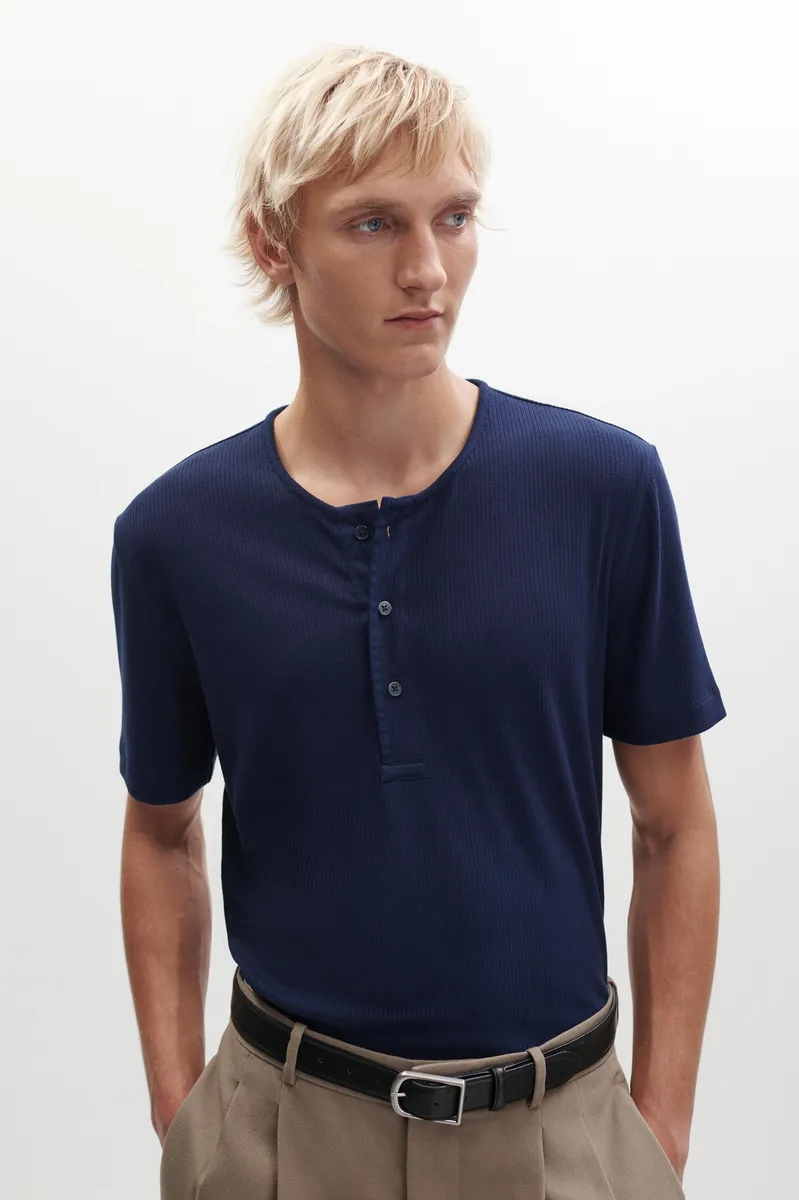 Simkhai Glen Ribbed Henley | Thumbnail 3