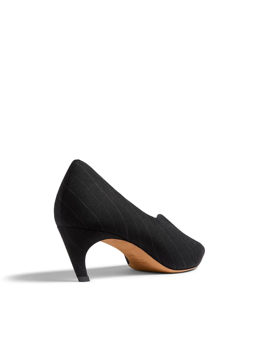 Khaite Vivien Low Pump In Black And White Pinstripe | Thumbnail 4 Khaite Vivien Low Pump In Black And White Pinstripe | Thumbnail 4