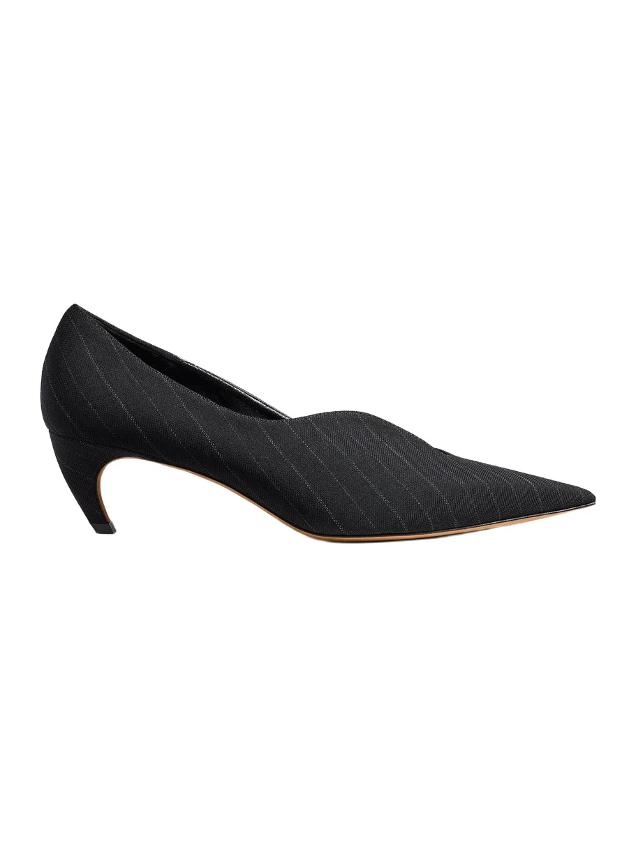 Khaite Vivien Low Pump In Black And White Pinstripe