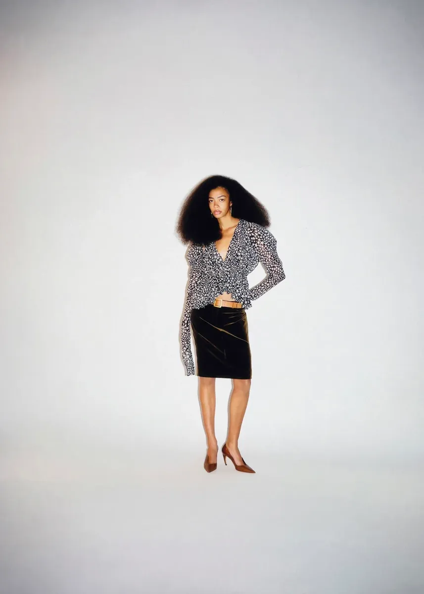 Khaite Tylar Top In Dark Navy And Cream | Thumbnail 7 Khaite Tylar Top In Dark Navy And Cream | Thumbnail 7