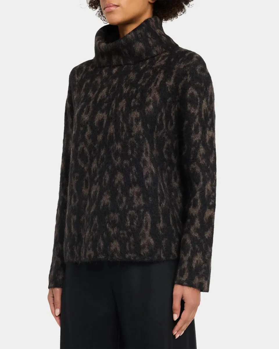 Vince Leopard-Jacquard Oversized Turtleneck Sweater | Thumbnail 4