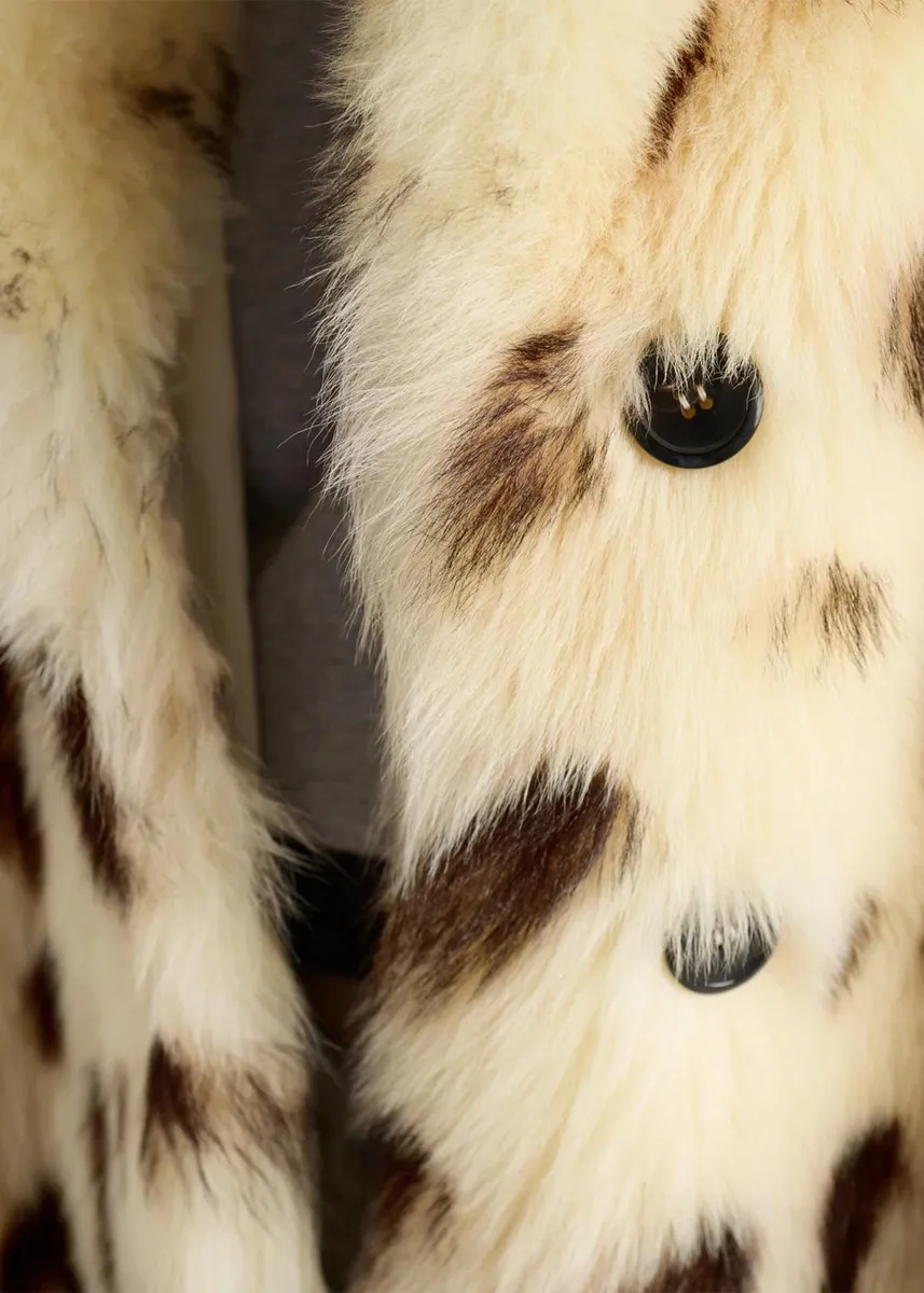 Prada Spotted Lamb Shearling Single-Breasted Coat | Thumbnail 4 Prada Spotted Lamb Shearling Single-Breasted Coat | Thumbnail 4