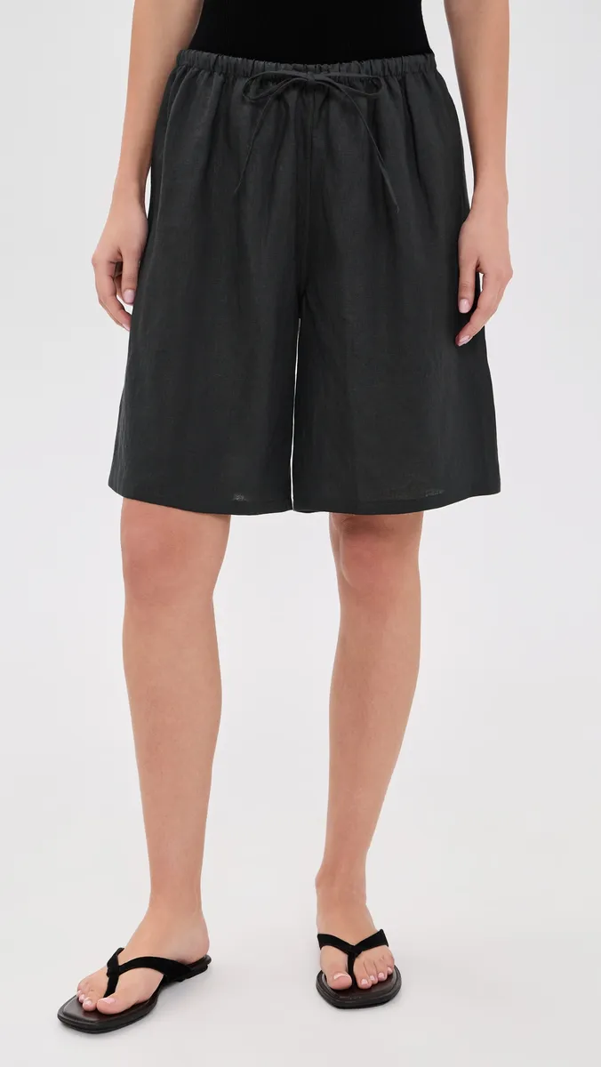 Comme Si Drawstring Bermuda Linen Shorts | Thumbnail 2 Comme Si Drawstring Bermuda Linen Shorts | Thumbnail 2