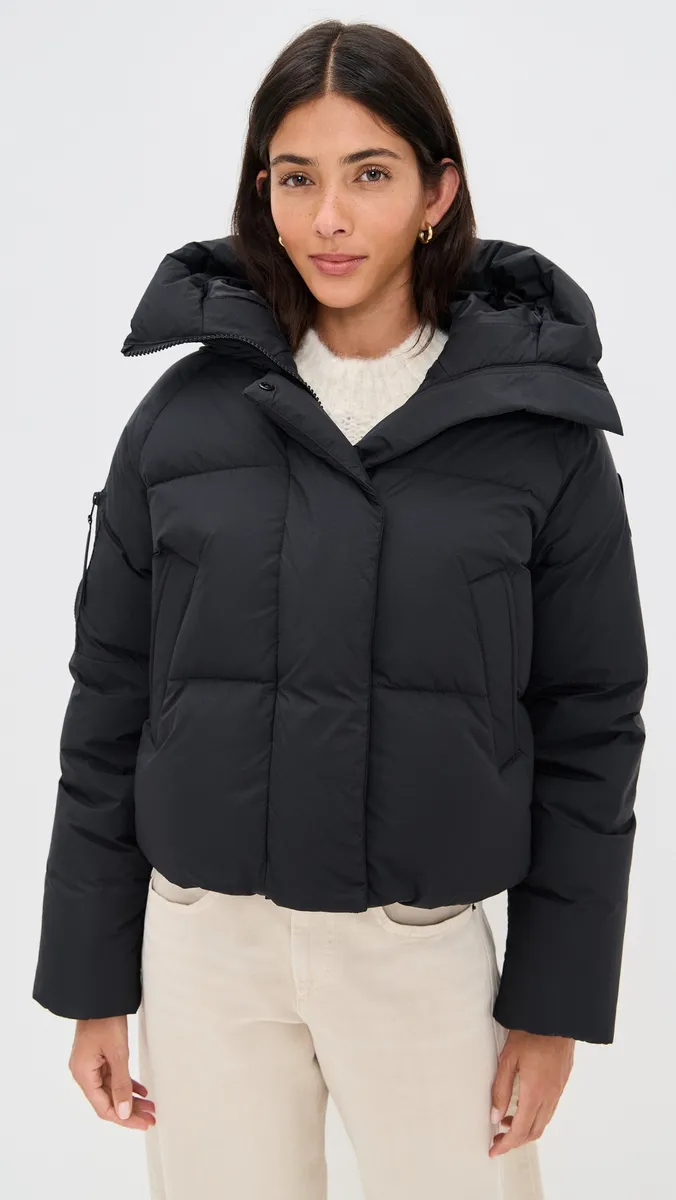 Canada Goose Chilliwack Puffer Jacket | Thumbnail 2 Canada Goose Chilliwack Puffer Jacket | Thumbnail 2