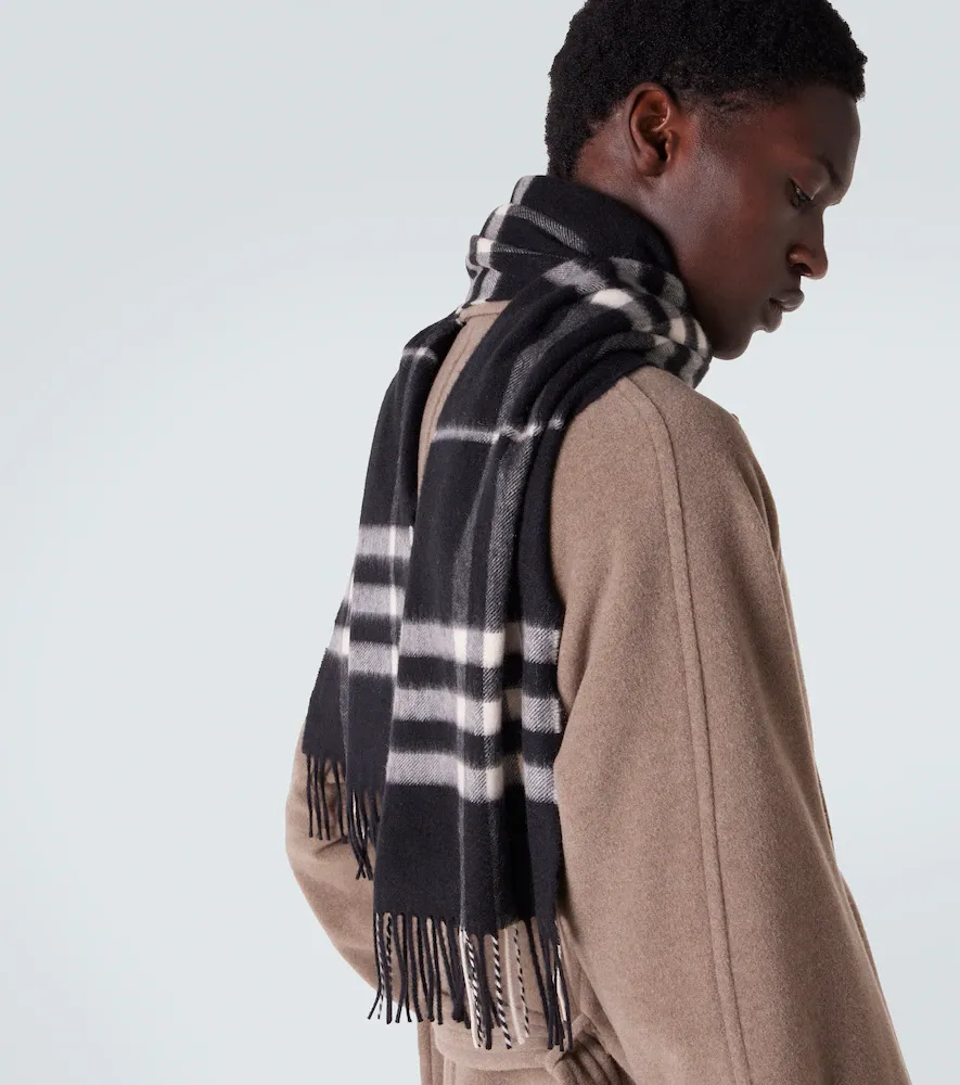 Burberry Check cashmere scarf | Thumbnail 4 Burberry Check cashmere scarf | Thumbnail 4