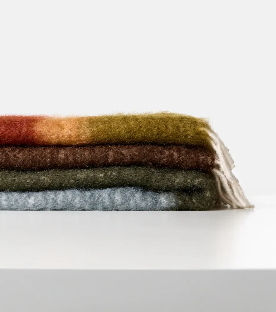 Mantas Ezcaray Matisse mohair and wool throw | Thumbnail 4