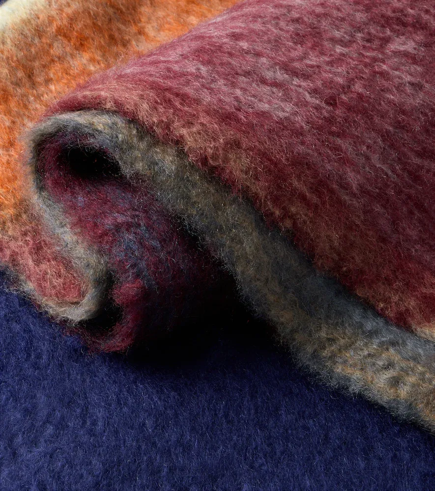 Mantas Ezcaray Matisse mohair and wool-blend throw | Thumbnail 3 Mantas Ezcaray Matisse mohair and wool-blend throw | Thumbnail 3