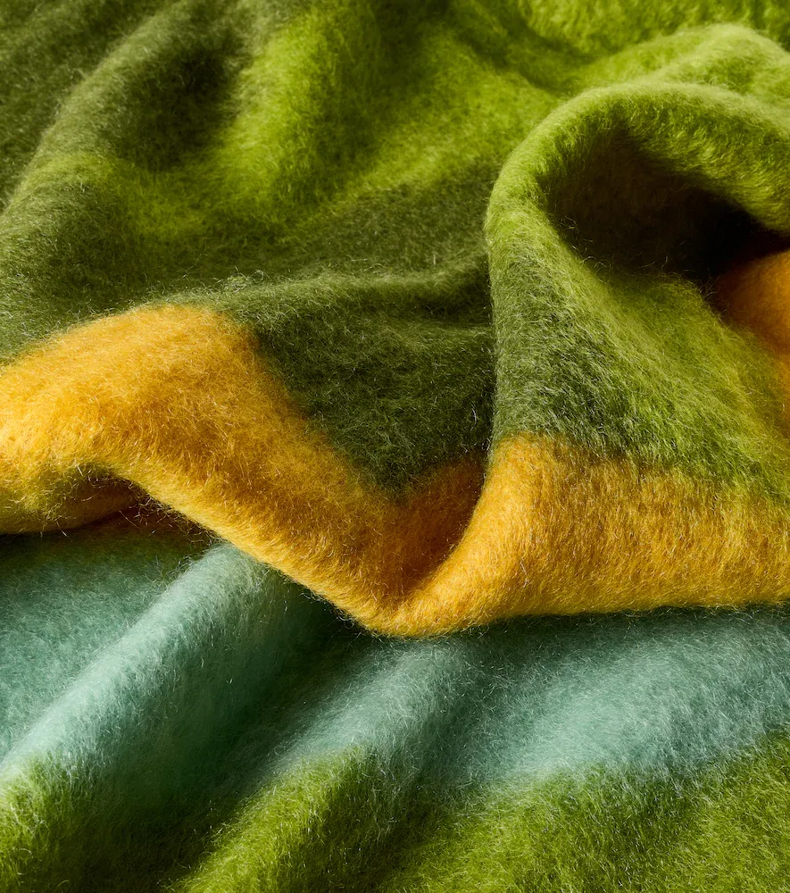Mantas Ezcaray Views mohair and wool-blend throw | Thumbnail 4 Mantas Ezcaray Views mohair and wool-blend throw | Thumbnail 4