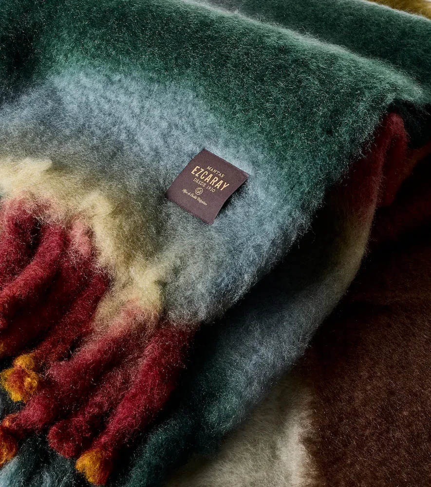 Mantas Ezcaray Tie-Dye mohair and wool-blend throw | Thumbnail 2 Mantas Ezcaray Tie-Dye mohair and wool-blend throw | Thumbnail 2