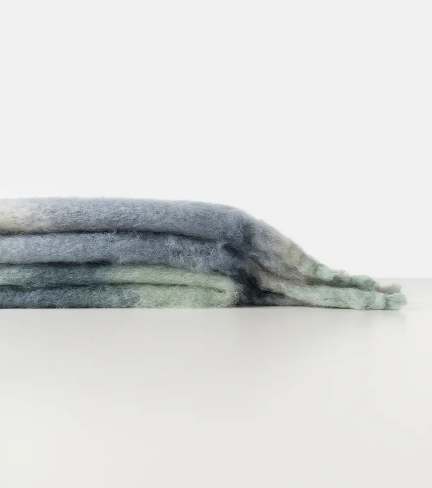 Mantas Ezcaray Tie-Dye mohair and wool-blend throw | Thumbnail 3 Mantas Ezcaray Tie-Dye mohair and wool-blend throw | Thumbnail 3