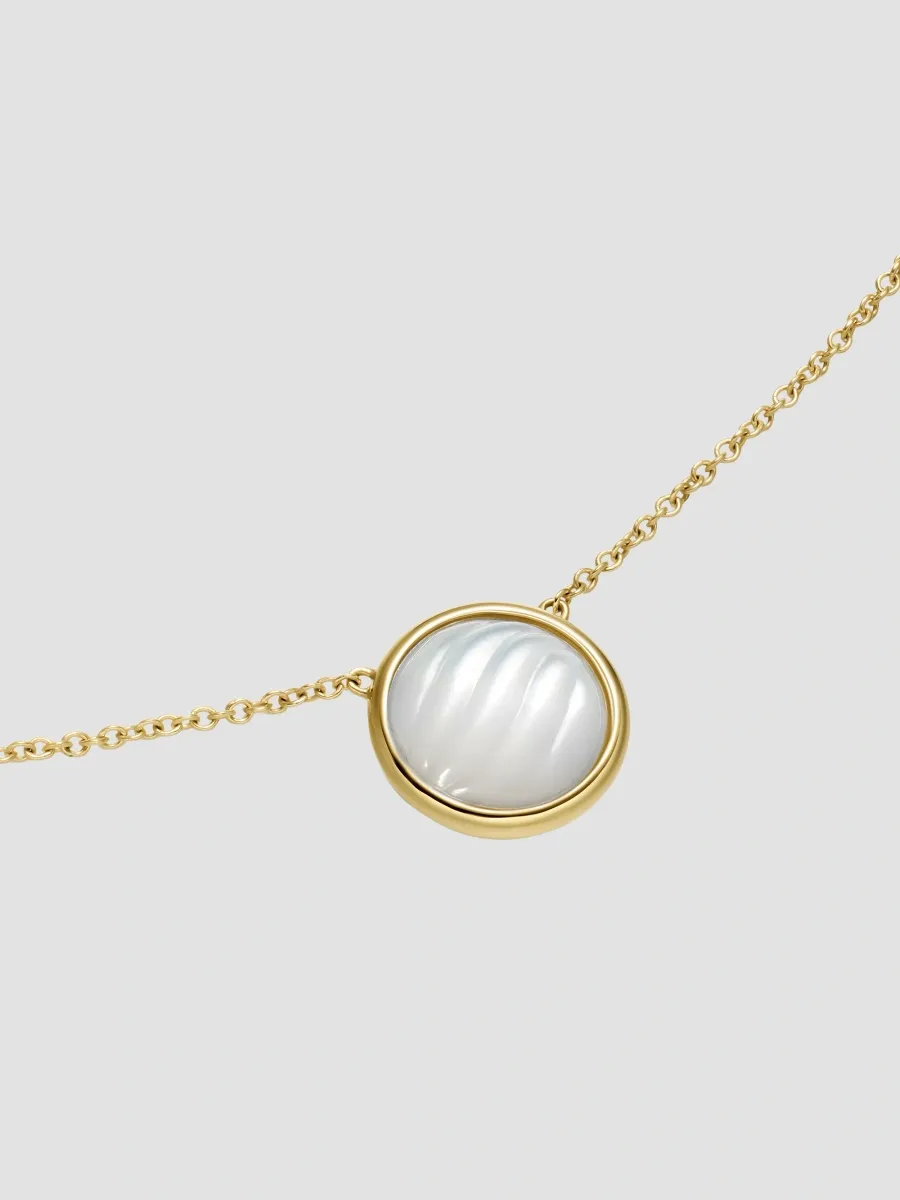 David Yurman Women's Sculpted Cable Pendant Necklace in 18K Yellow Gold | Thumbnail 4 David Yurman Women's Sculpted Cable Pendant Necklace in 18K Yellow Gold | Thumbnail 4
