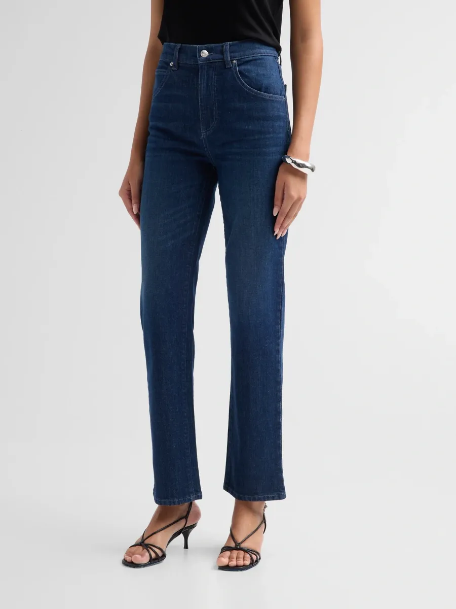 Le Jean Women's The Slim Straight-Leg Jeans | Thumbnail 4 Le Jean Women's The Slim Straight-Leg Jeans | Thumbnail 4