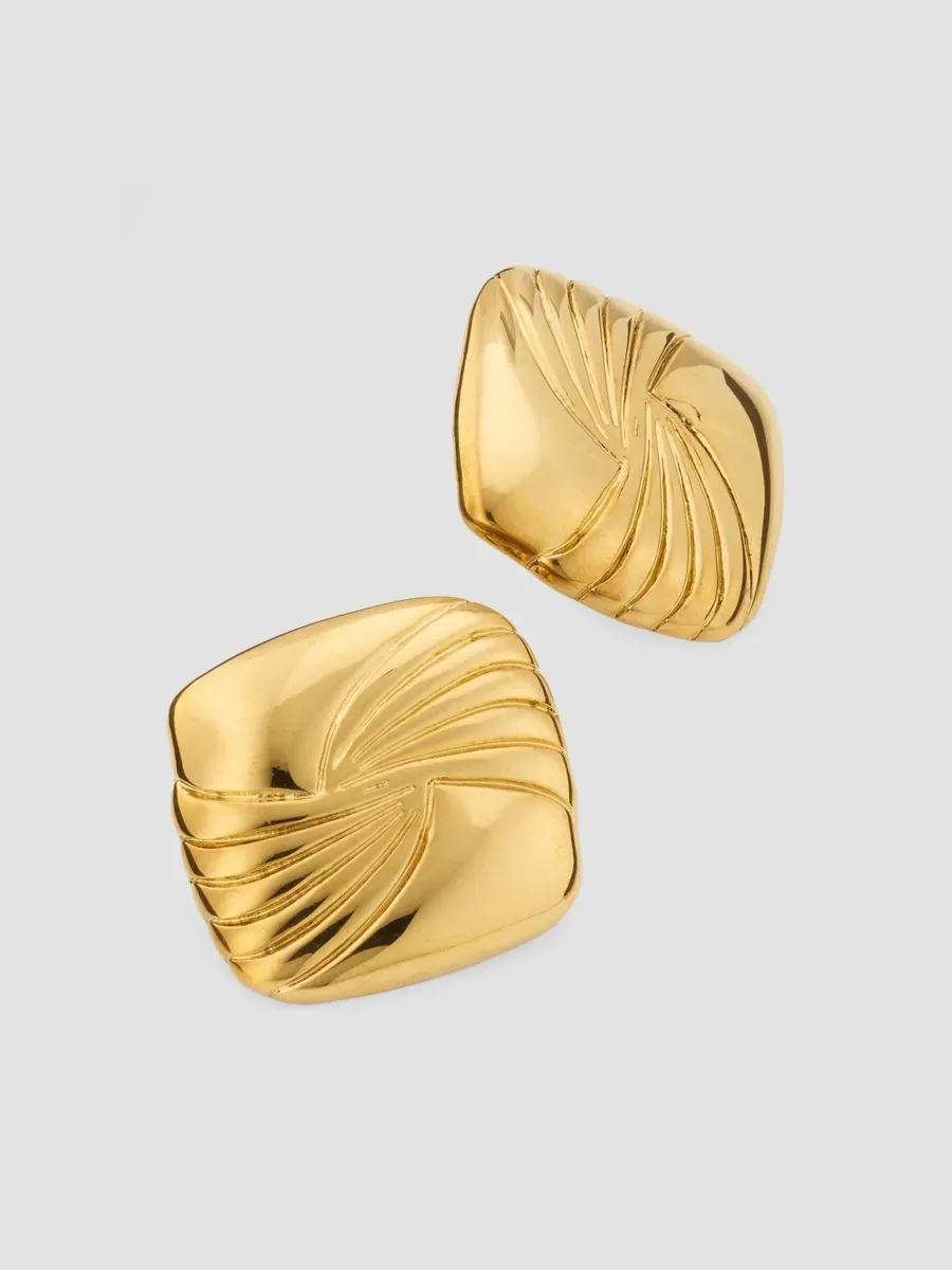 Heaven Mayhem Women's Tabi 18K-Gold-Plated Button Stud Earrings | Thumbnail 3