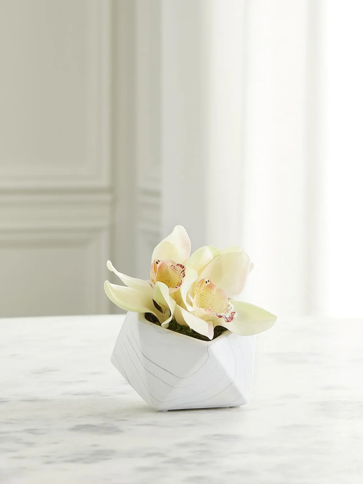 TC Floral Artificial Orchid Floral Arrangement