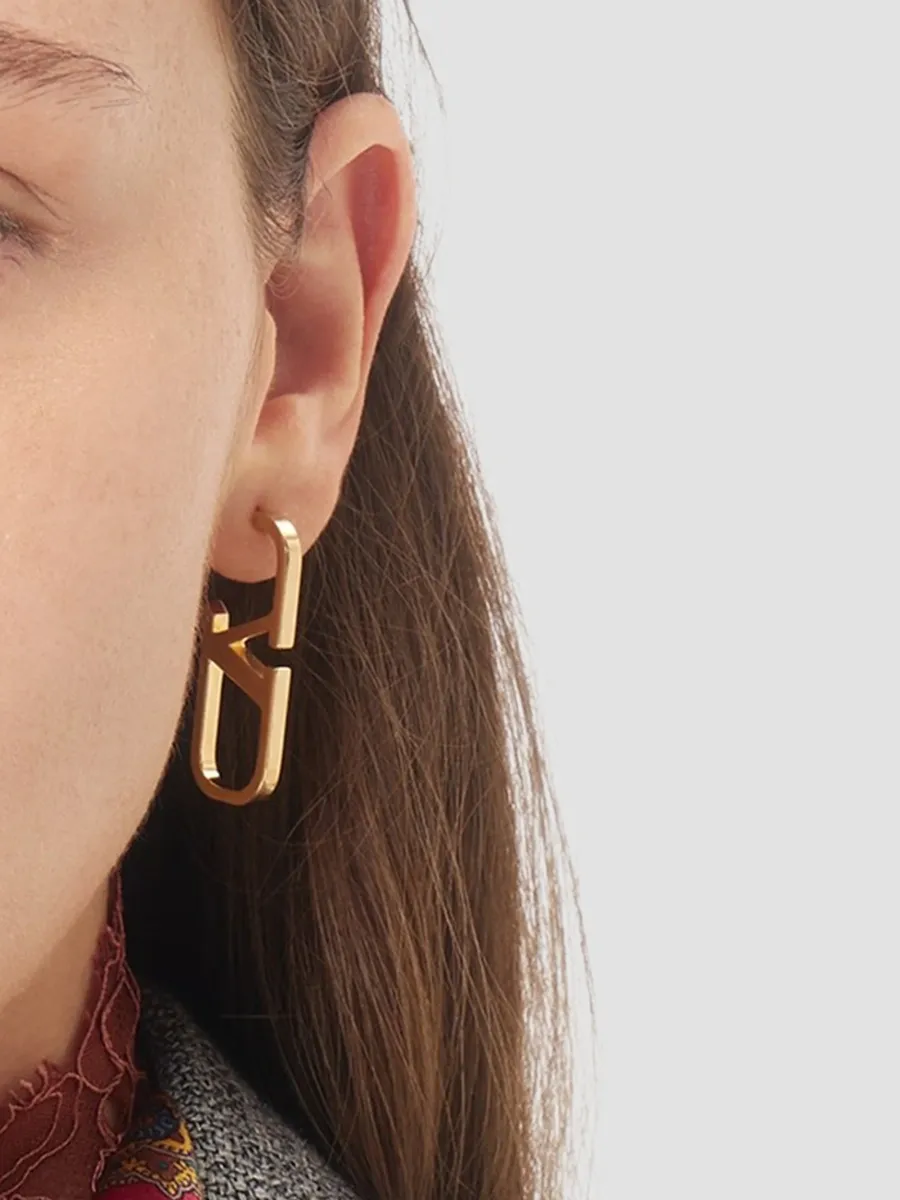 Valentino Women's VLogo Signature Metal Earrings | Thumbnail 4 Valentino Women's VLogo Signature Metal Earrings | Thumbnail 4