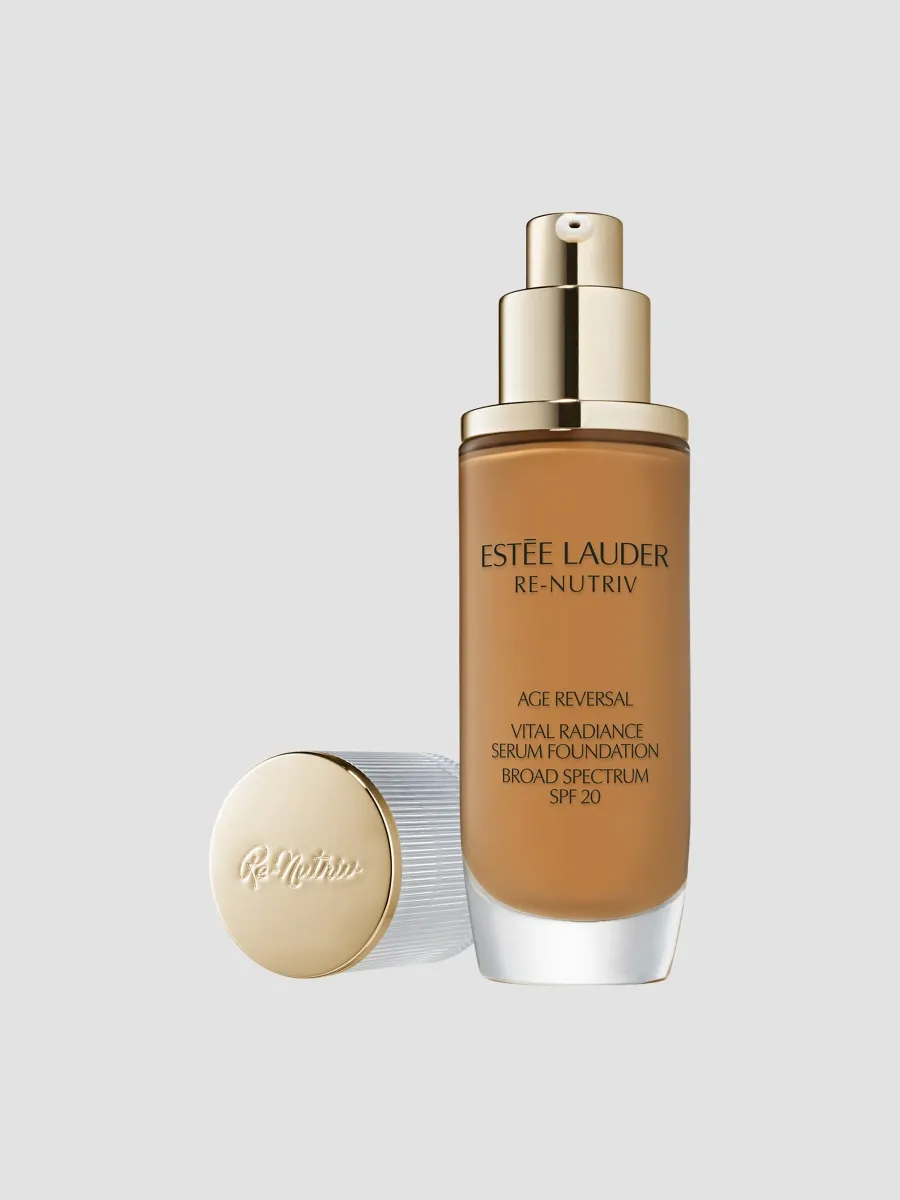 Estée Lauder Re-Nutriv Age Reversal Vital Radiance Serum Foundation SPF 20 | Thumbnail 2 Estée Lauder Re-Nutriv Age Reversal Vital Radiance Serum Foundation SPF 20 | Thumbnail 2