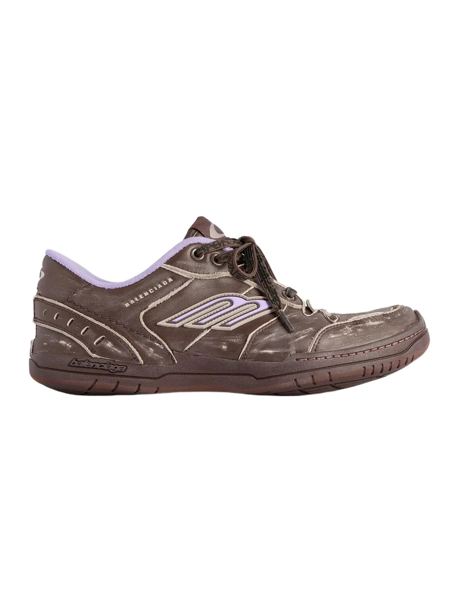 Balenciaga Women's Hamptons Medium Worn-Out Sneakers