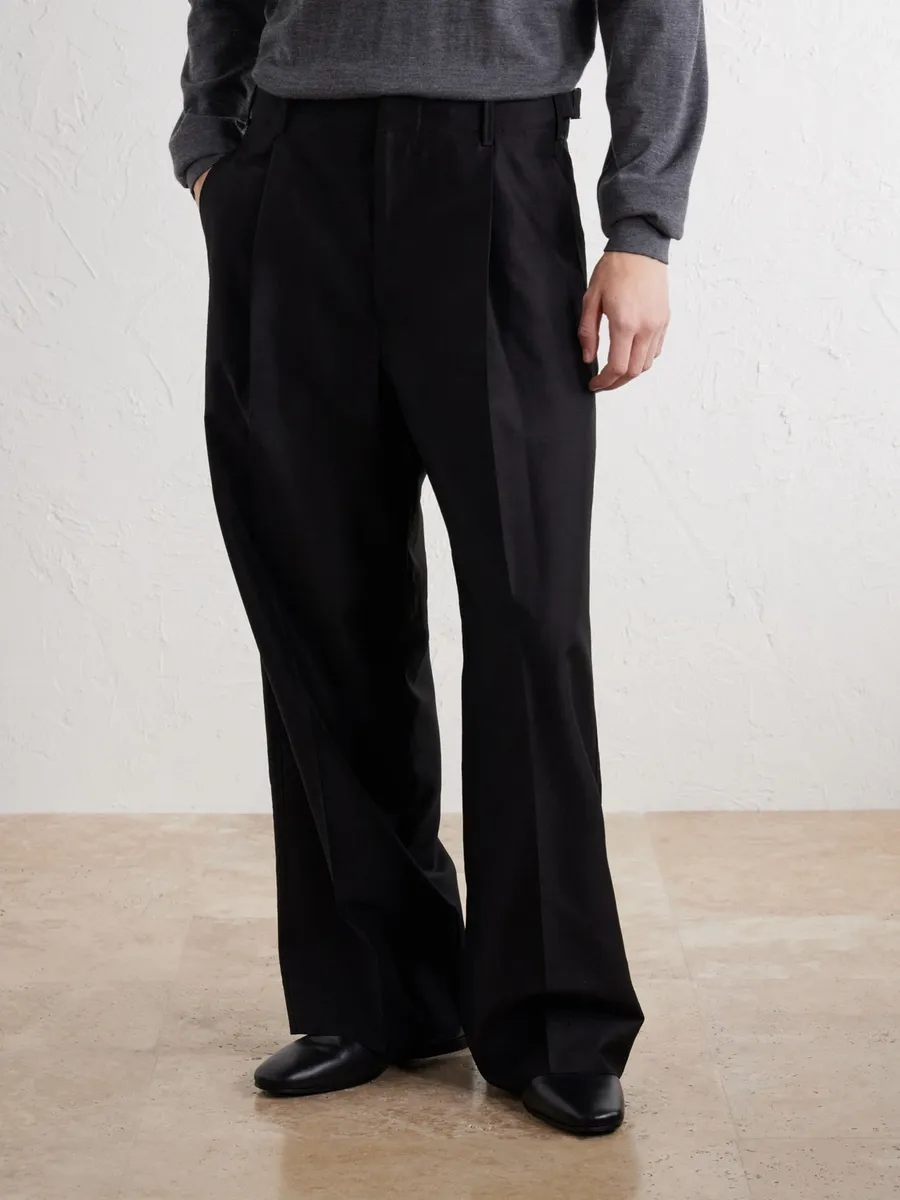 Lemaire Wide-Leg Pleated Wool-Blend Twill Trousers - Men | Thumbnail 3