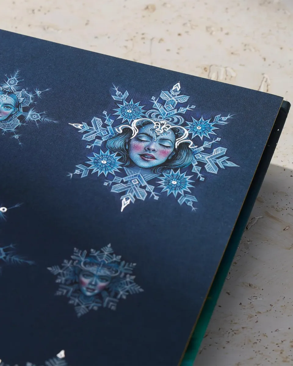 Twas the Night Before Christmas ' 18K Yellow Gold & Crystal Embellished Book | Thumbnail 10 Twas the Night Before Christmas ' 18K Yellow Gold & Crystal Embellished Book | Thumbnail 10