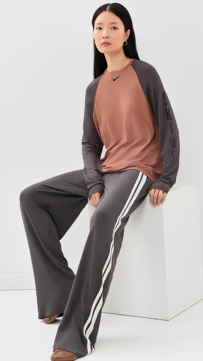 NikeSKIMS Stretch Knit Relaxed Top | Thumbnail 5 NikeSKIMS Stretch Knit Relaxed Top | Thumbnail 5