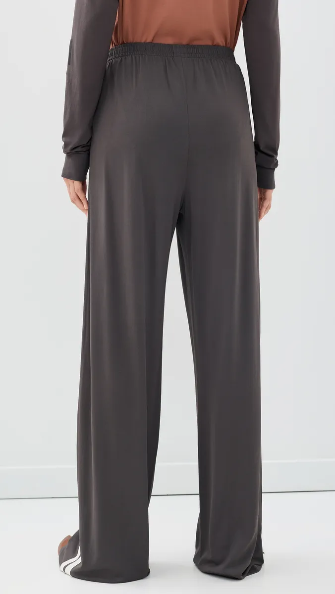 NikeSKIMS Stretch Knit Wide Leg Pants | Thumbnail 3