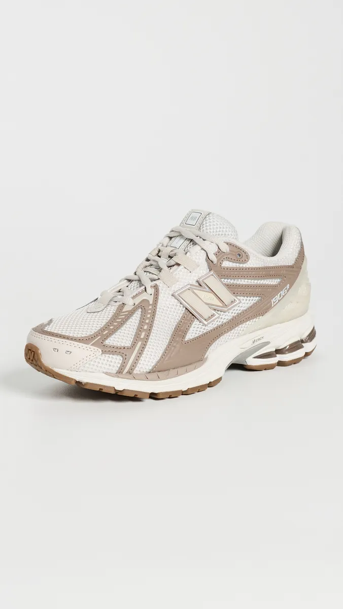 New Balance 1906 Sneakers | Thumbnail 2