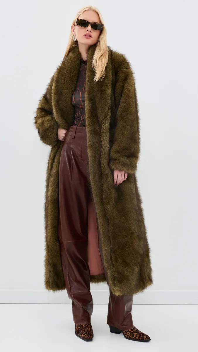 Muse Assembly Amber Faux Fur Coat | Thumbnail 5 Muse Assembly Amber Faux Fur Coat | Thumbnail 5