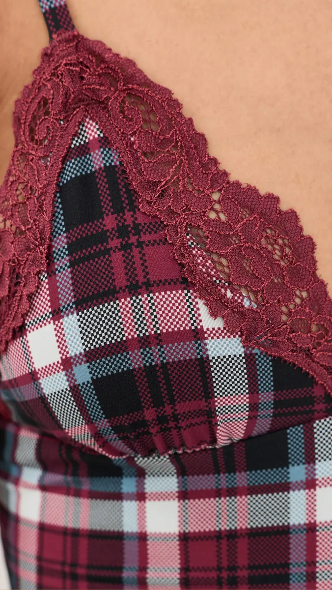 Skims Fits Everybody Lace Cami and Boy Shorts Set | Thumbnail 6 Skims Fits Everybody Lace Cami and Boy Shorts Set | Thumbnail 6