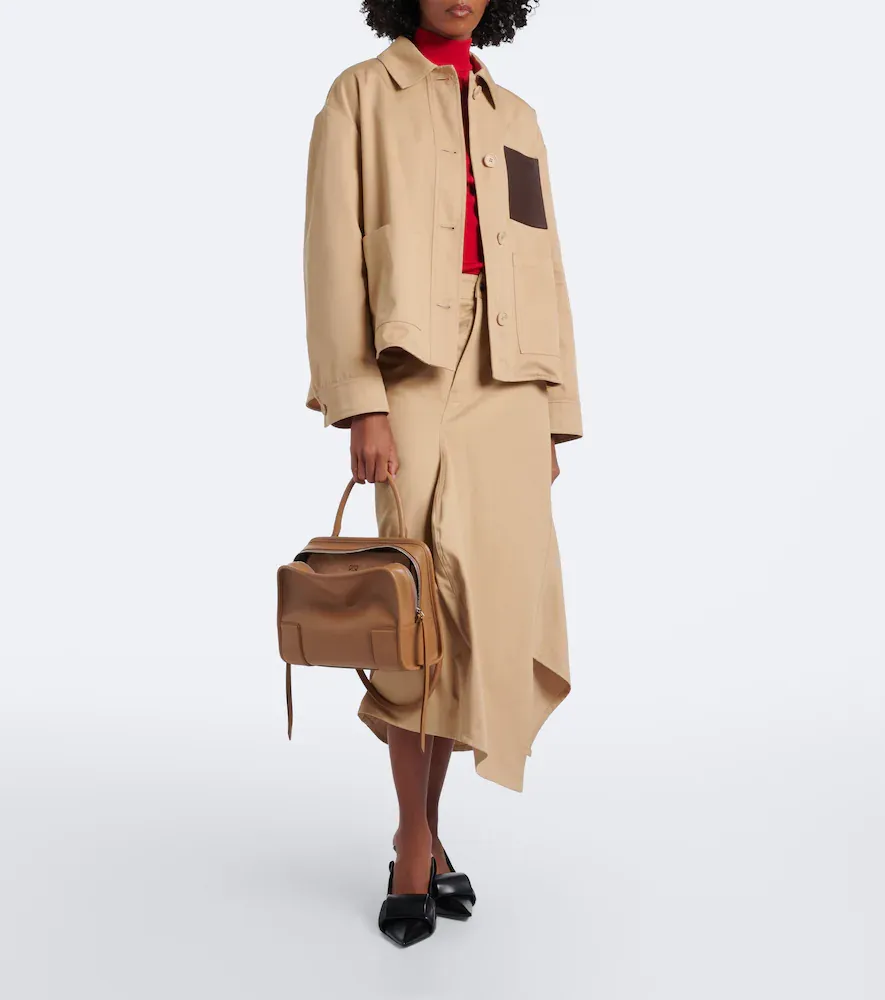 Loewe Amazona 180 Medium leather top-handle bag | Thumbnail 7 Loewe Amazona 180 Medium leather top-handle bag | Thumbnail 7