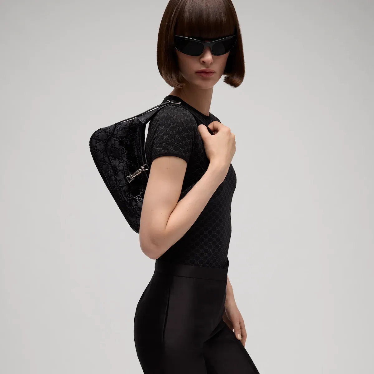 Gucci Jackie Slim Medium Shoulder Bag | Thumbnail 2 Gucci Jackie Slim Medium Shoulder Bag | Thumbnail 2