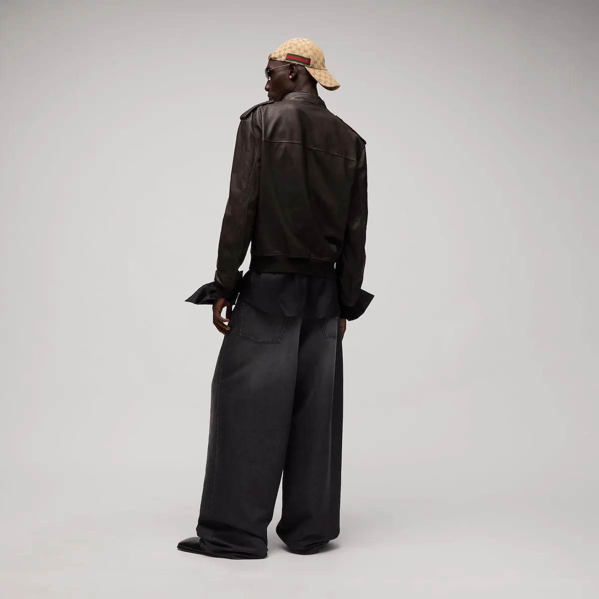 Gucci Grainy Leather Bomber Jacket | Thumbnail 3 Gucci Grainy Leather Bomber Jacket | Thumbnail 3