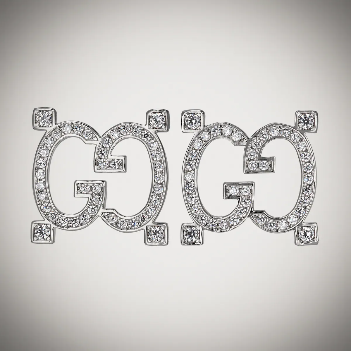 Gucci Stud Earrings With Crystal GG | Thumbnail 3 Gucci Stud Earrings With Crystal GG | Thumbnail 3