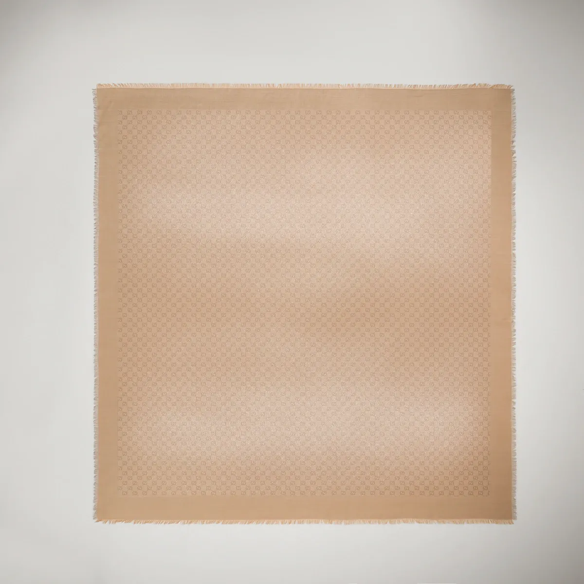 Gucci GG Wool Silk Lamé Jacquard Shawl | Thumbnail 2