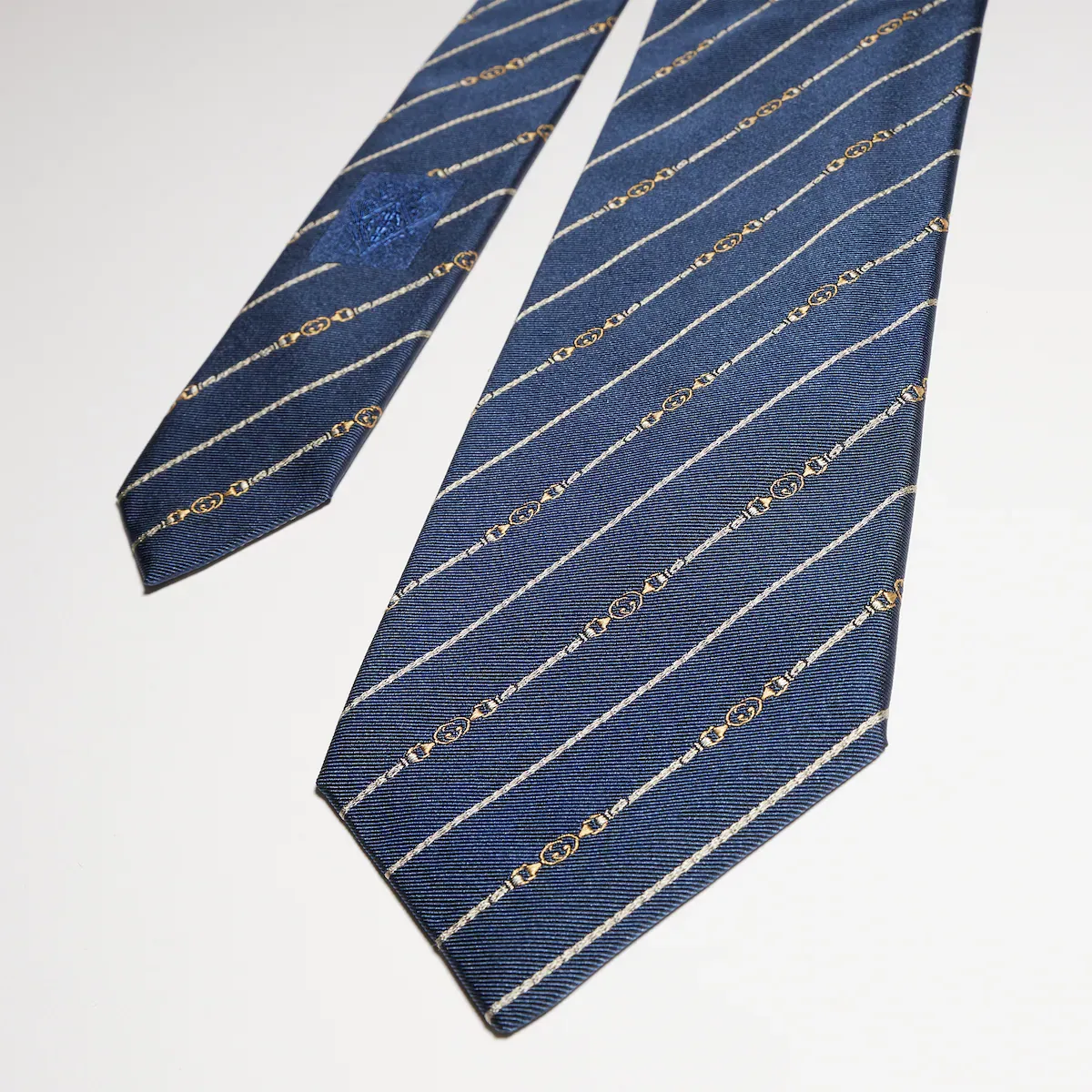 Gucci Interlocking G Belt Silk Tie | Thumbnail 3