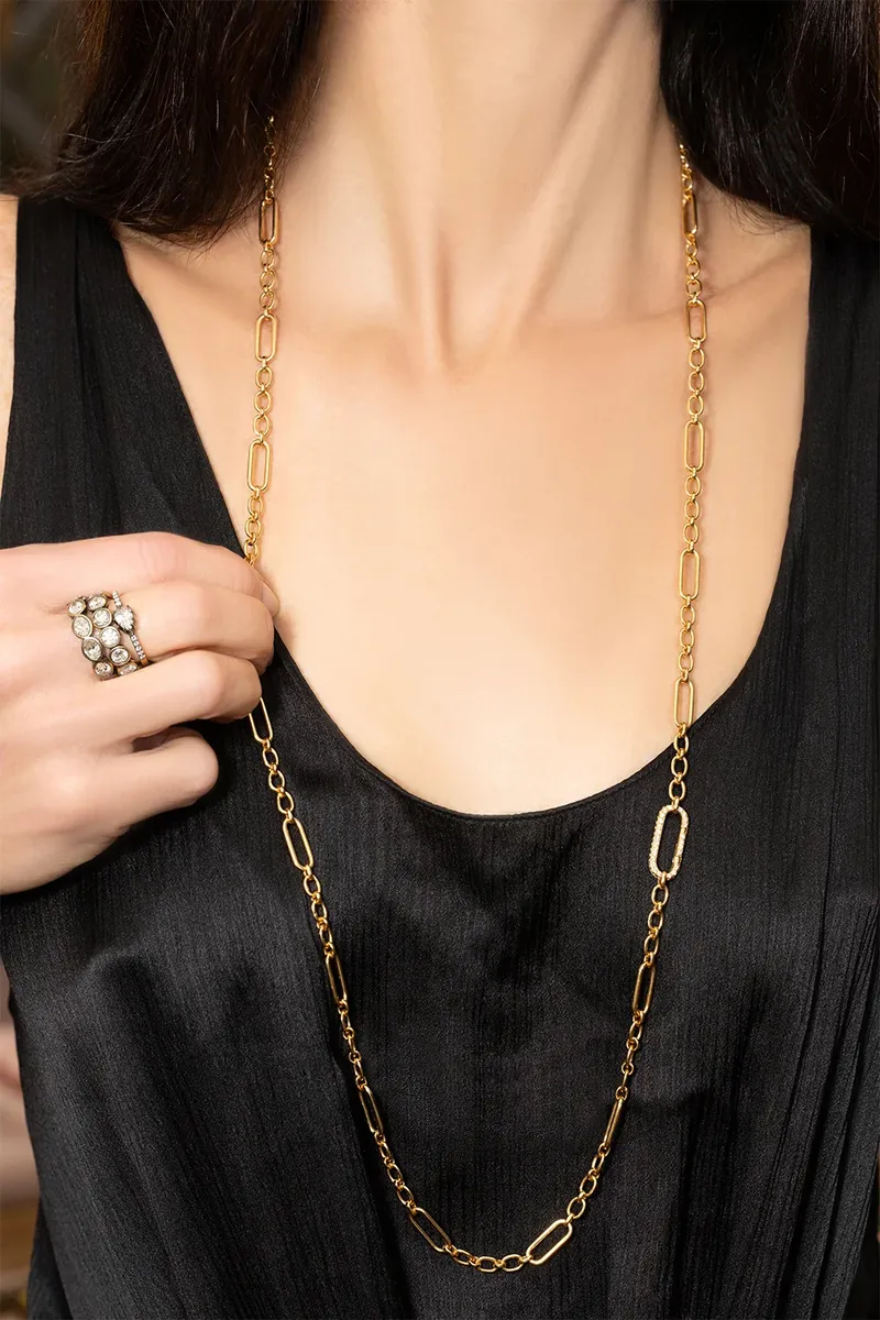 Jenna Blake Diamond Pave Rectangular Chain Necklace | Thumbnail 3