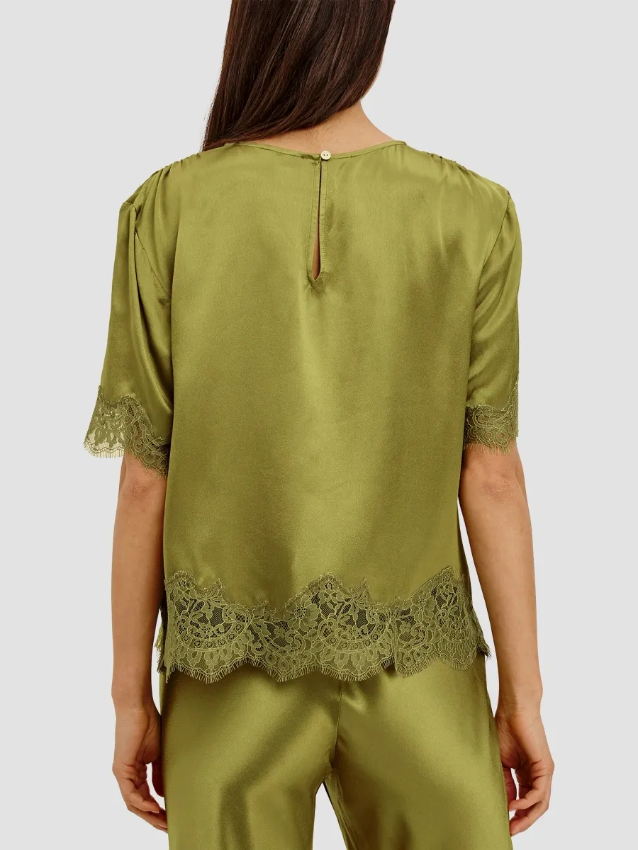 RAILS Women's Sonora Satin & Lace Crewneck Blouse | Thumbnail 3 RAILS Women's Sonora Satin & Lace Crewneck Blouse | Thumbnail 3