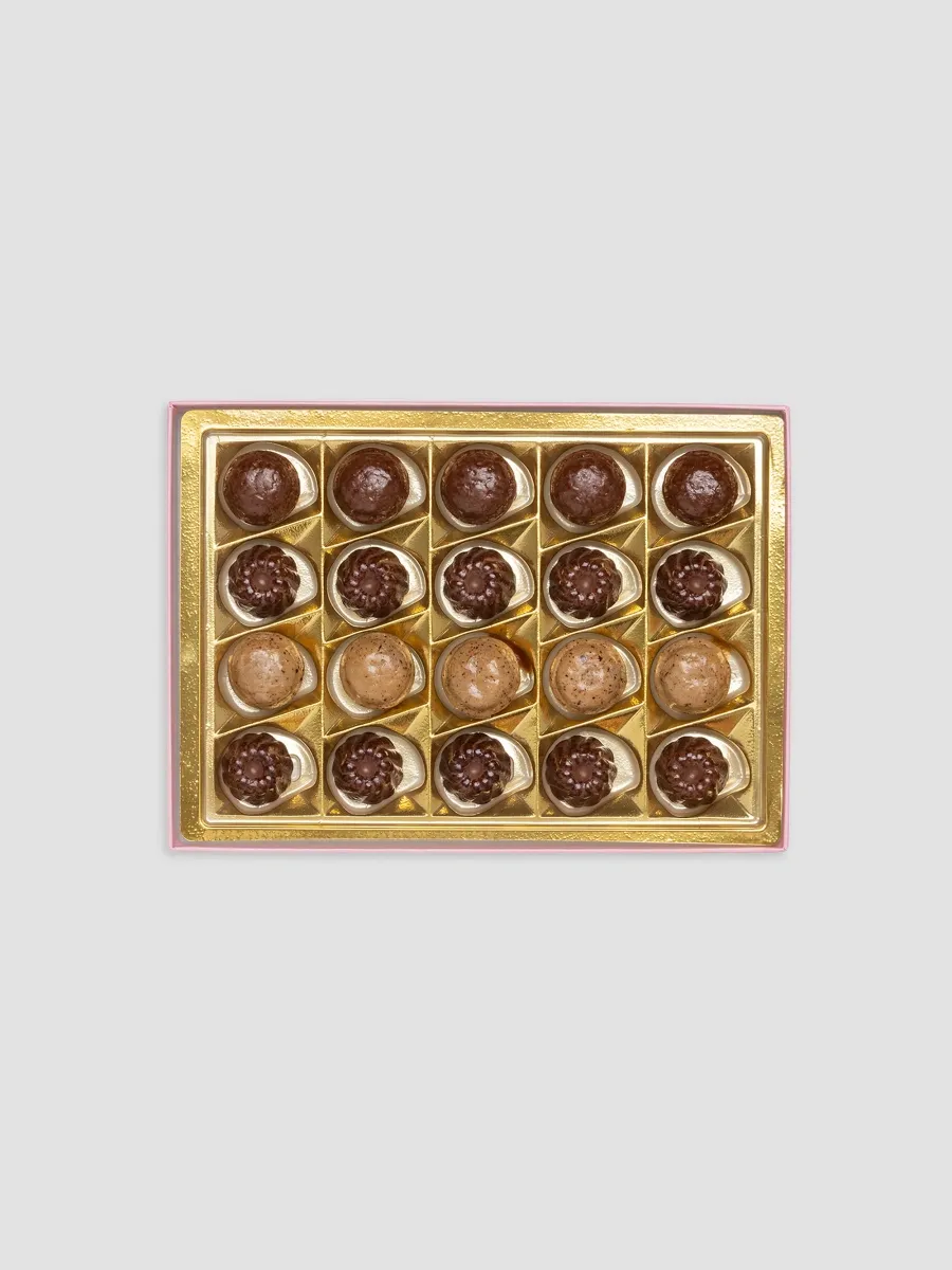 Sugarfina Macarons & Milk Chocolate Crêpe Canelés 20-Count Set | Thumbnail 4 Sugarfina Macarons & Milk Chocolate Crêpe Canelés 20-Count Set | Thumbnail 4