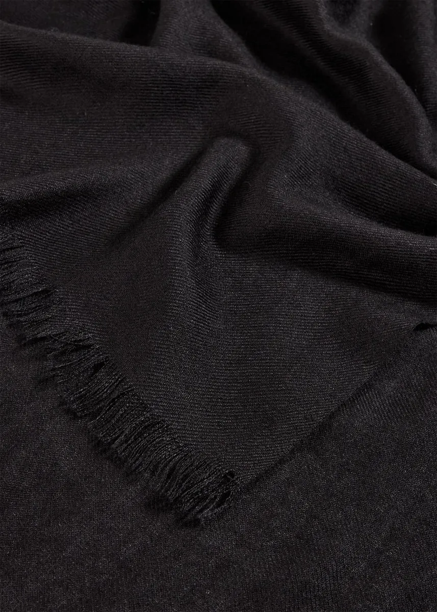 Cesare Attolini Men's Solid Cashmere and Silk Scarf | Thumbnail 2 Cesare Attolini Men's Solid Cashmere and Silk Scarf | Thumbnail 2