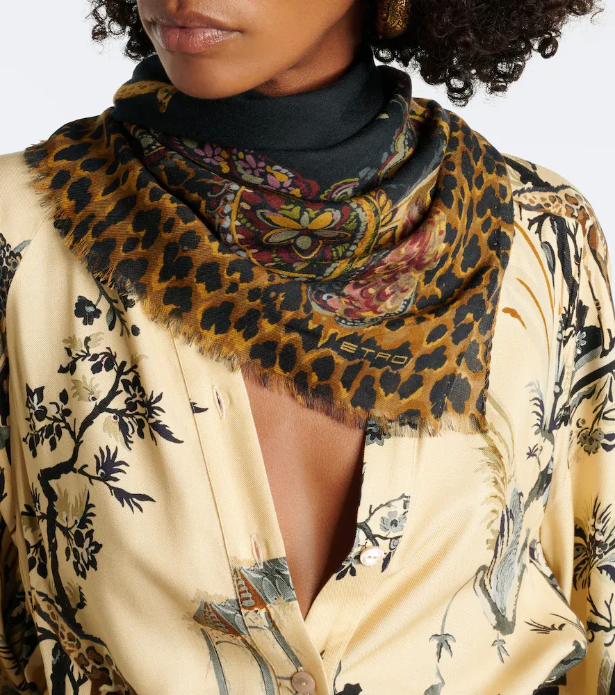 Etro Printed modal and cashmere scarf | Thumbnail 4