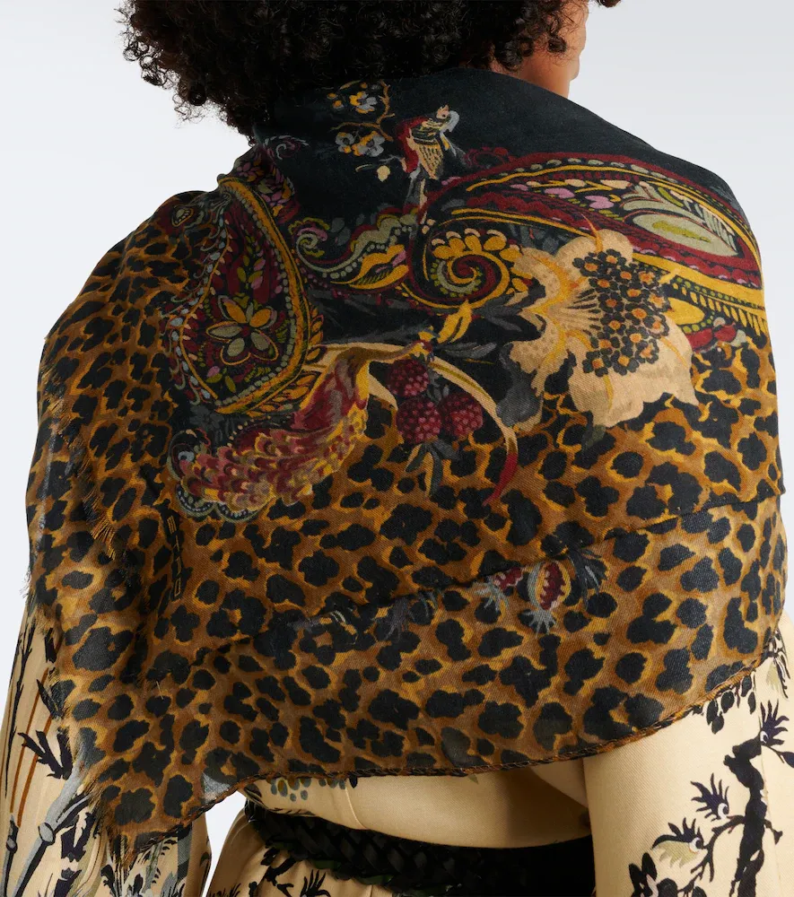 Etro Printed modal and cashmere scarf | Thumbnail 5