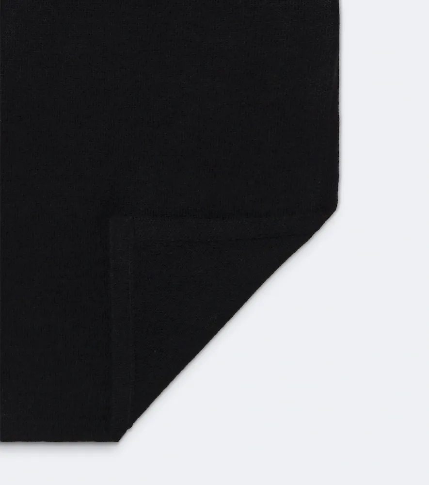 The Row Qadir cashmere scarf | Thumbnail 3 The Row Qadir cashmere scarf | Thumbnail 3