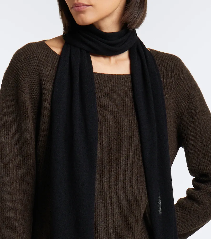 The Row Qadir cashmere scarf | Thumbnail 5 The Row Qadir cashmere scarf | Thumbnail 5