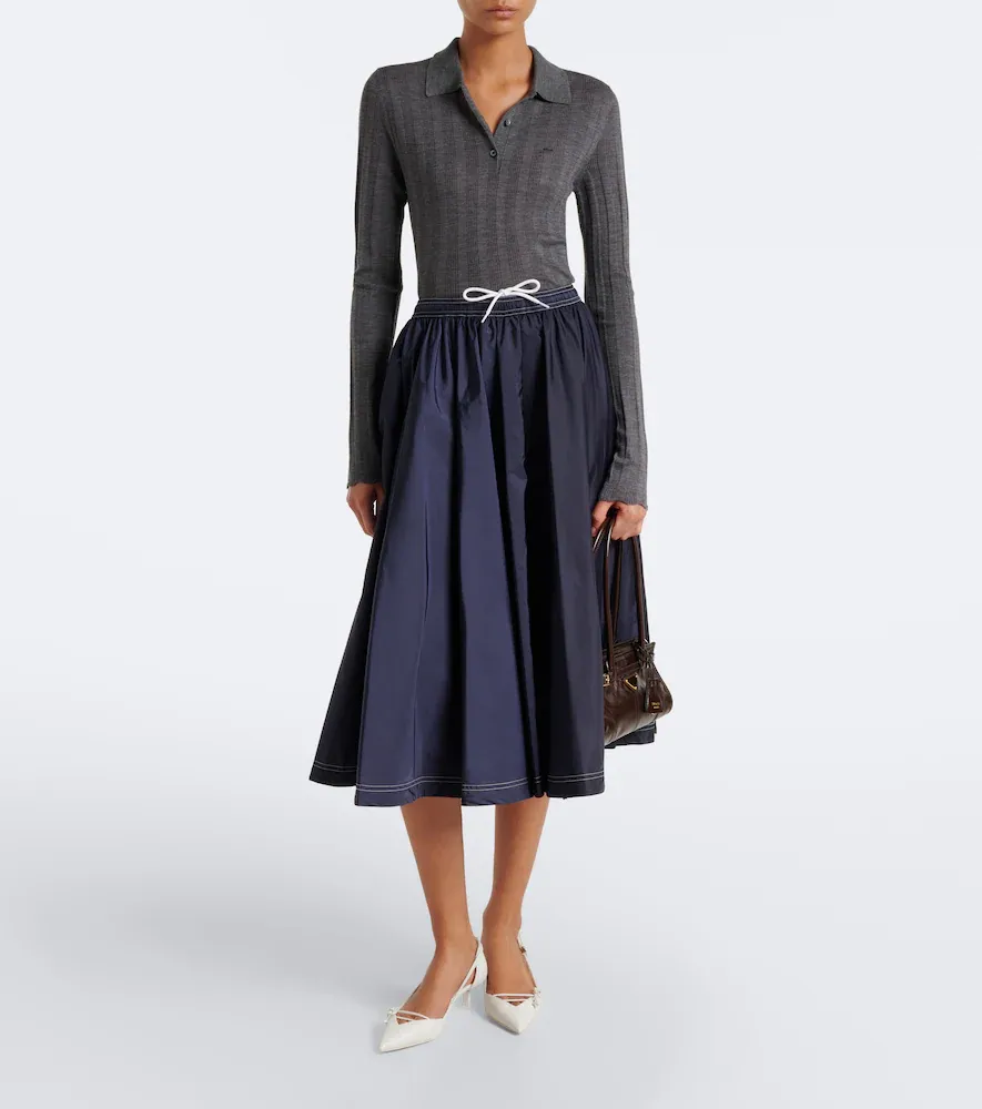Prada Re-Nylon midi skirt | Thumbnail 5 Prada Re-Nylon midi skirt | Thumbnail 5