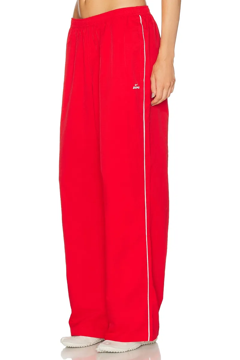 NikeSKIMS Crunchy Nylon Wide Leg Pant | Thumbnail 3 NikeSKIMS Crunchy Nylon Wide Leg Pant | Thumbnail 3