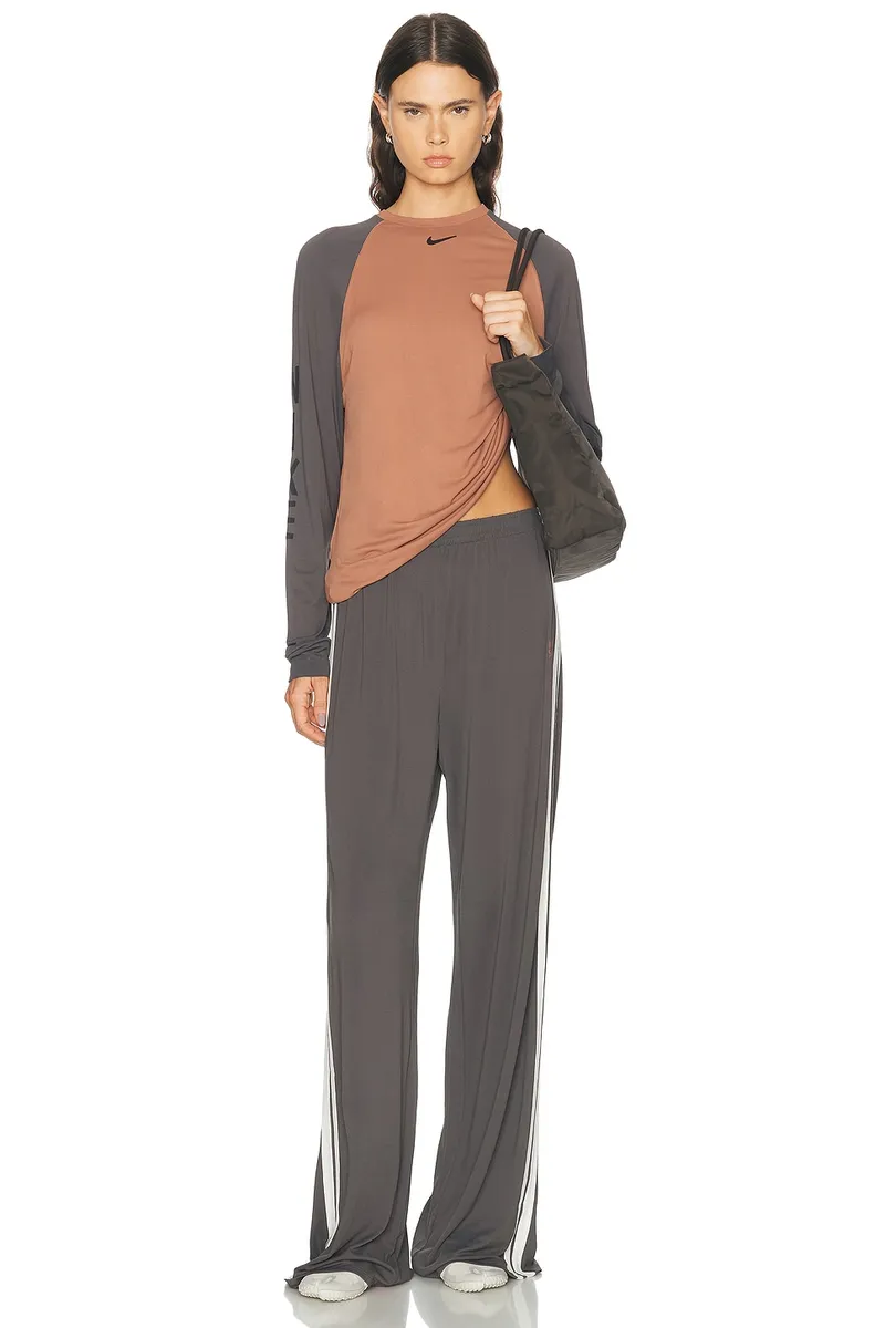 NikeSKIMS Stretch Knit Wide Leg Pant | Thumbnail 6 NikeSKIMS Stretch Knit Wide Leg Pant | Thumbnail 6