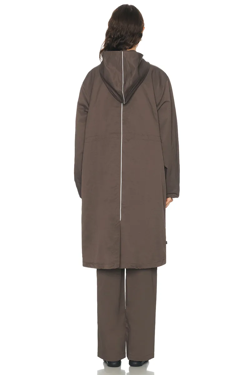 NikeSKIMS Crunchy Nylon Hooded Parka | Thumbnail 4 NikeSKIMS Crunchy Nylon Hooded Parka | Thumbnail 4