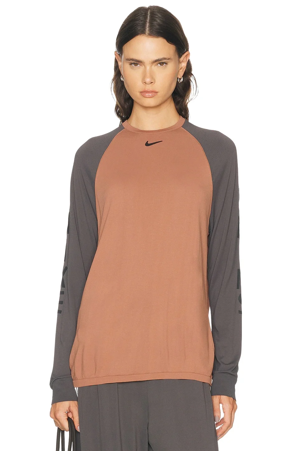 NikeSKIMS Stretch Knit Relaxed Long Sleeve Top
