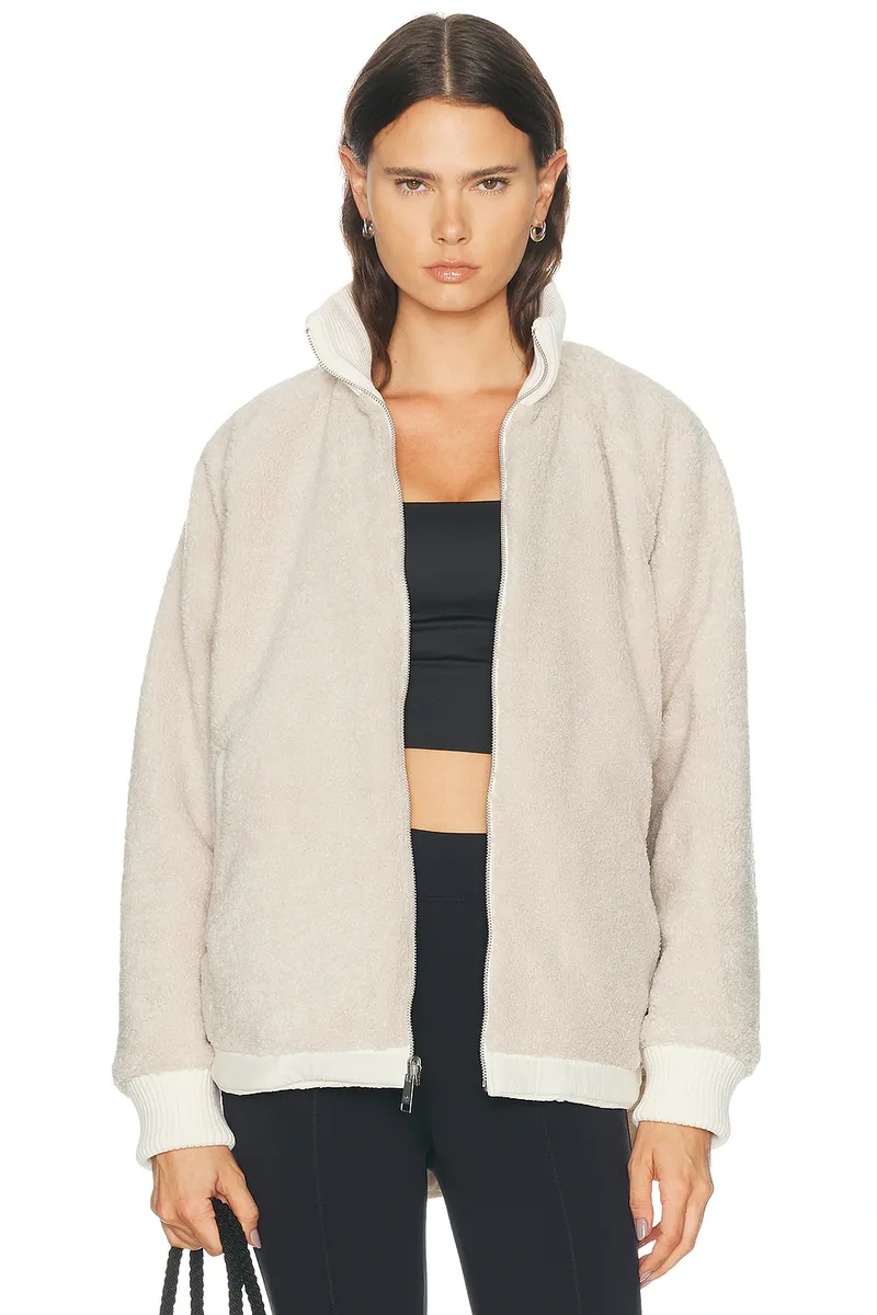 Beyond Yoga Roam Quilted Reversible Jacket | Thumbnail 2 Beyond Yoga Roam Quilted Reversible Jacket | Thumbnail 2
